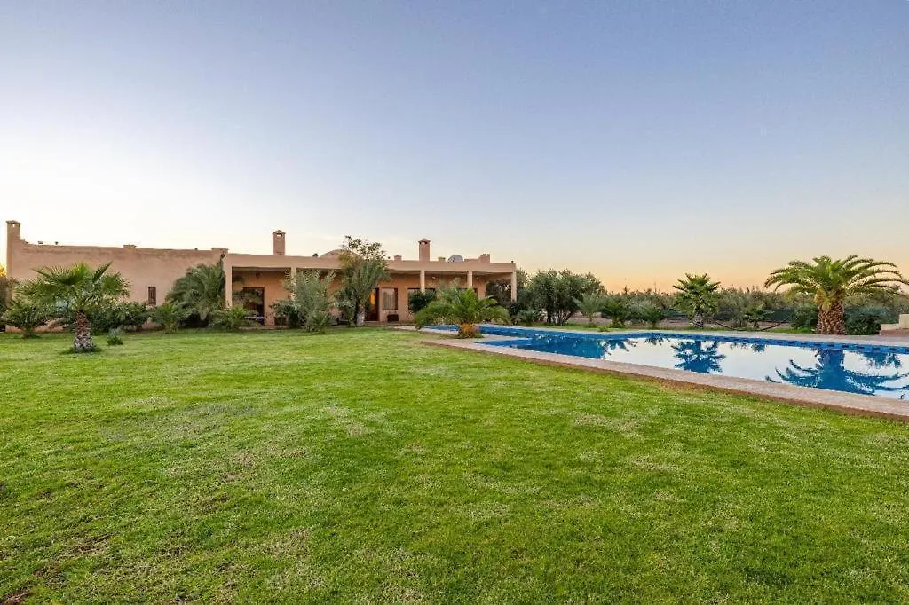 La Villa Houda Piscine Parking Prive 15 Min Marrakech - Ark Realty Marrakesh